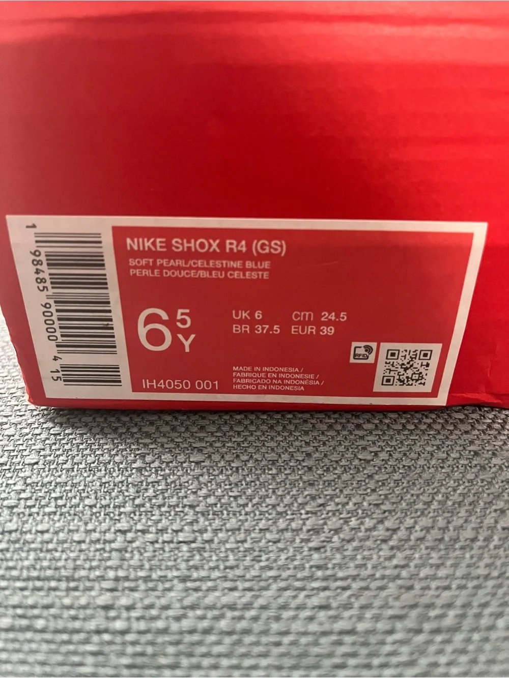 Nike Shox Running Sneakers- NEW Never Worn